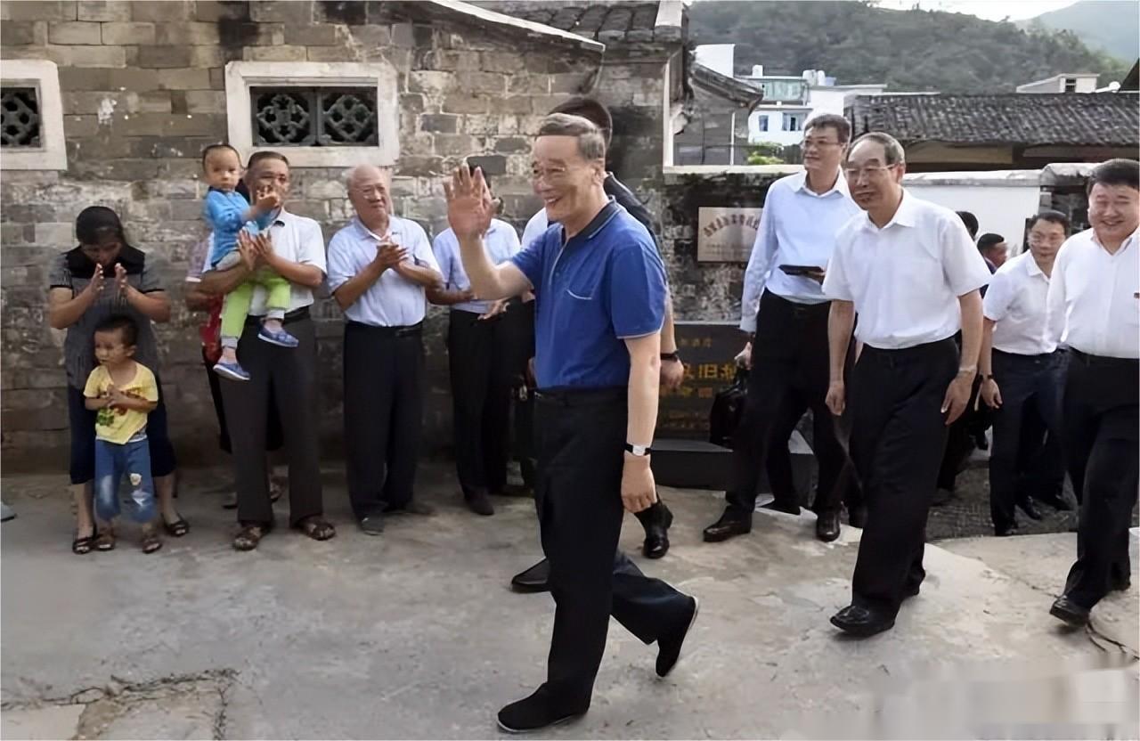 鐵腕人物王岐山1.jpg 鐵腕人物王岐山1.jpg