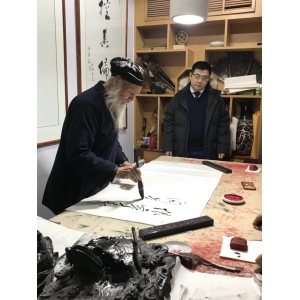 男性50歲之后眉毛突然變長(zhǎng)，說(shuō)明了什么？